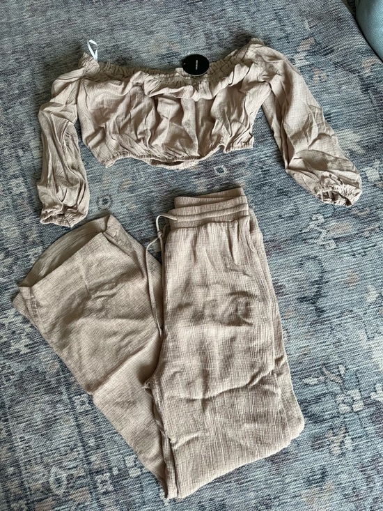 Lulus Pants - Lulu's Neutral Beige Off-Shoulder Crop Top & Wide Leg Pants Set